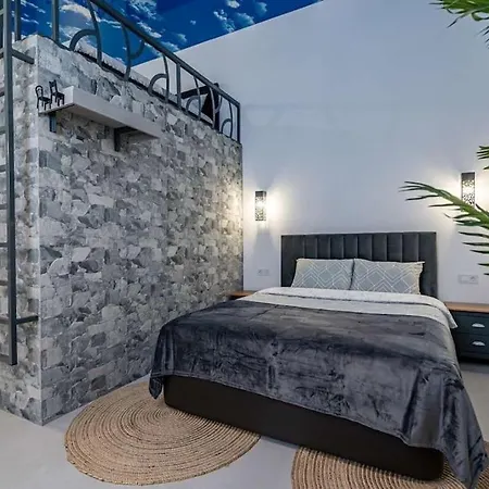 Fantastic Loft With An Exquisite Design Διαμέρισμα *