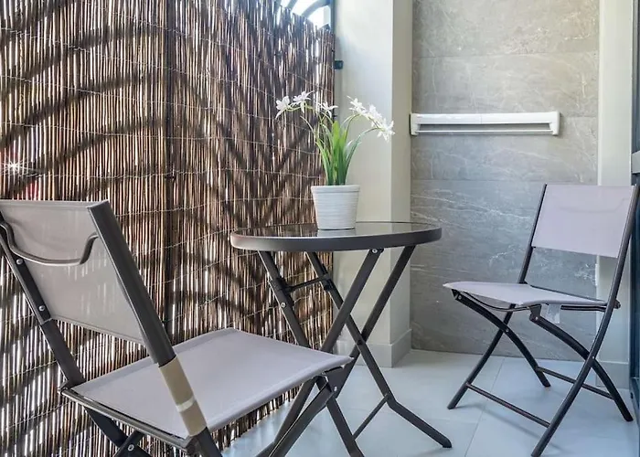 Fantastic Loft With An Exquisite Design * Valence