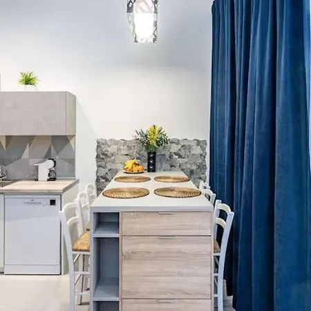 Fantastic Loft With An Exquisite Design Apartment *